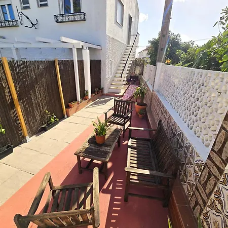 Ancora & Pool Full House *